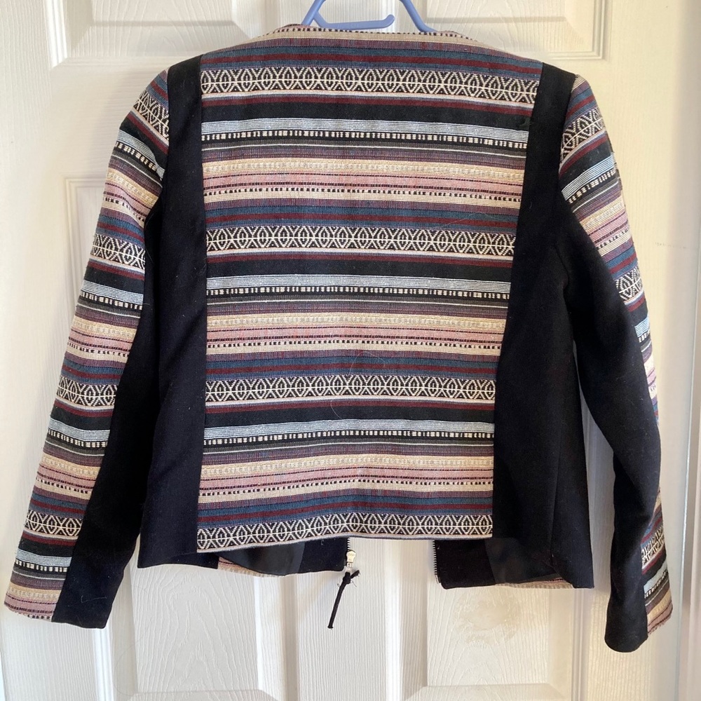 4/$30 Stripped Cropped Jacket - Picture 2 of 3